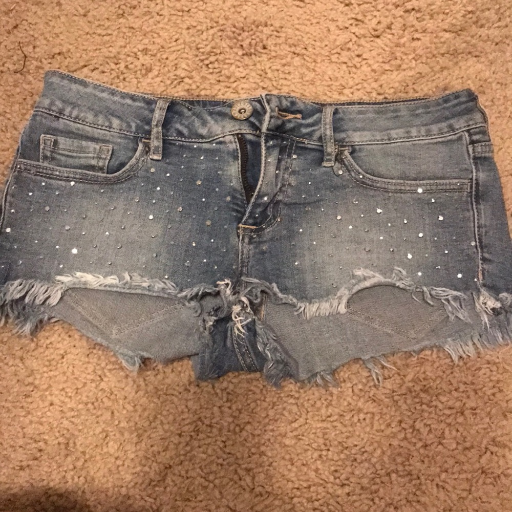 Short shorts